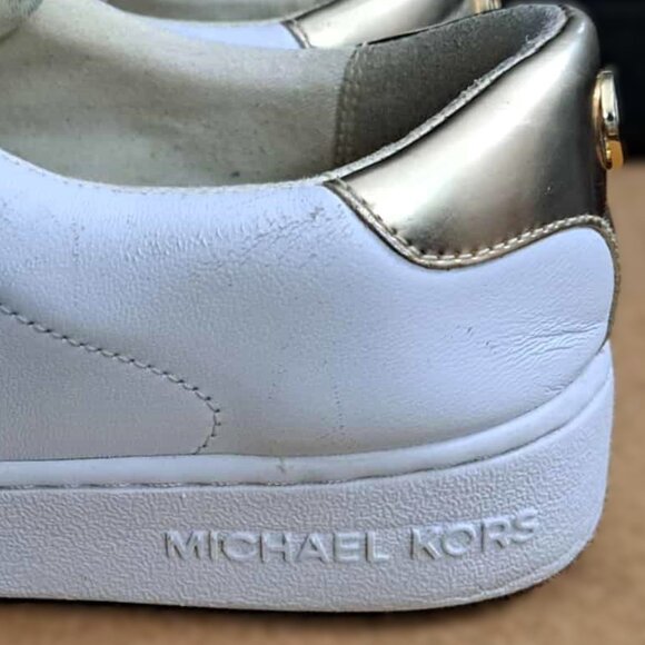 Michael Kors Genuine Leather Sneaker w/ No-Tie Elastic Shoelaces Accents - Picture 11 of 11